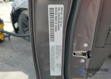 2020 Dodge Charger Srt Hellcat из США, поврежденный, VIN 2C3CDXL93LH240538